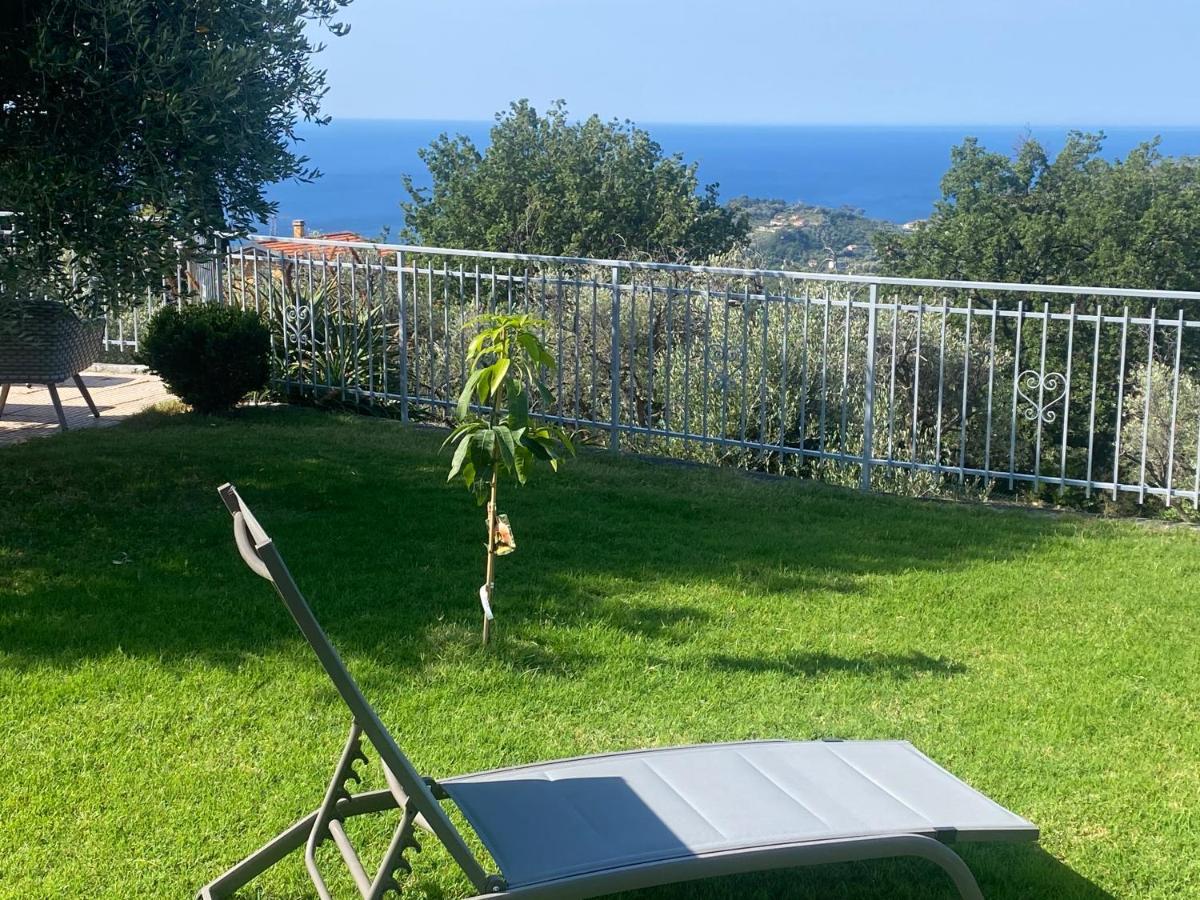 Casa Vista Mare - Superb Garden And Parking Included Villa Imperia Exterior photo